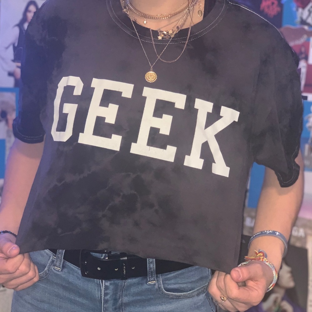 Graphic Half-Tee
